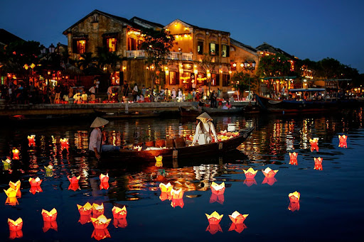 Lễ hội xứ Quảng